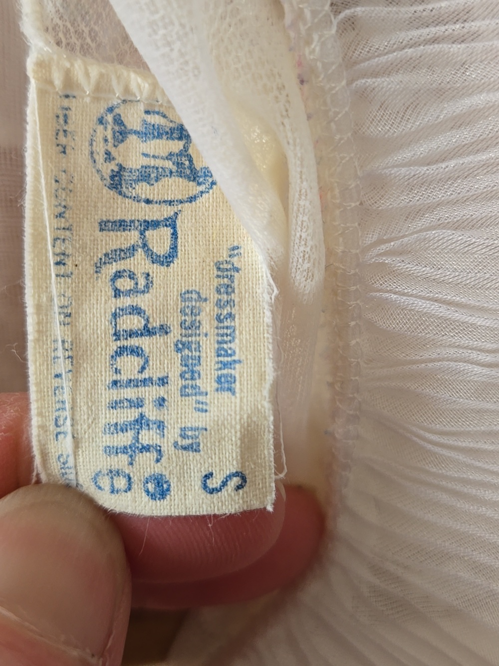 Vintage 60's Radcliffe Romantic Ivory Beaded Lace-Sleeve Peignoir Robe Small - Picture 3 of 12